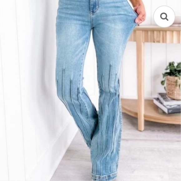 Judy Blue Fan Fare Bootcut Jeans Size 11 - Picture 2 of 10